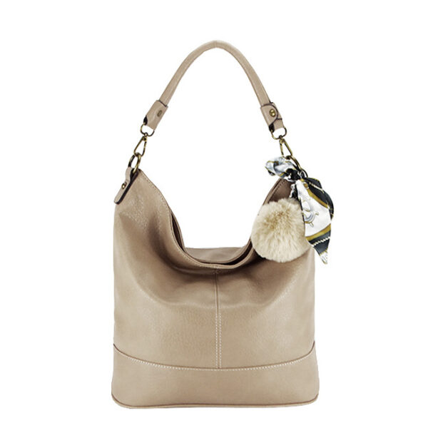 Bolso grande de color beige
